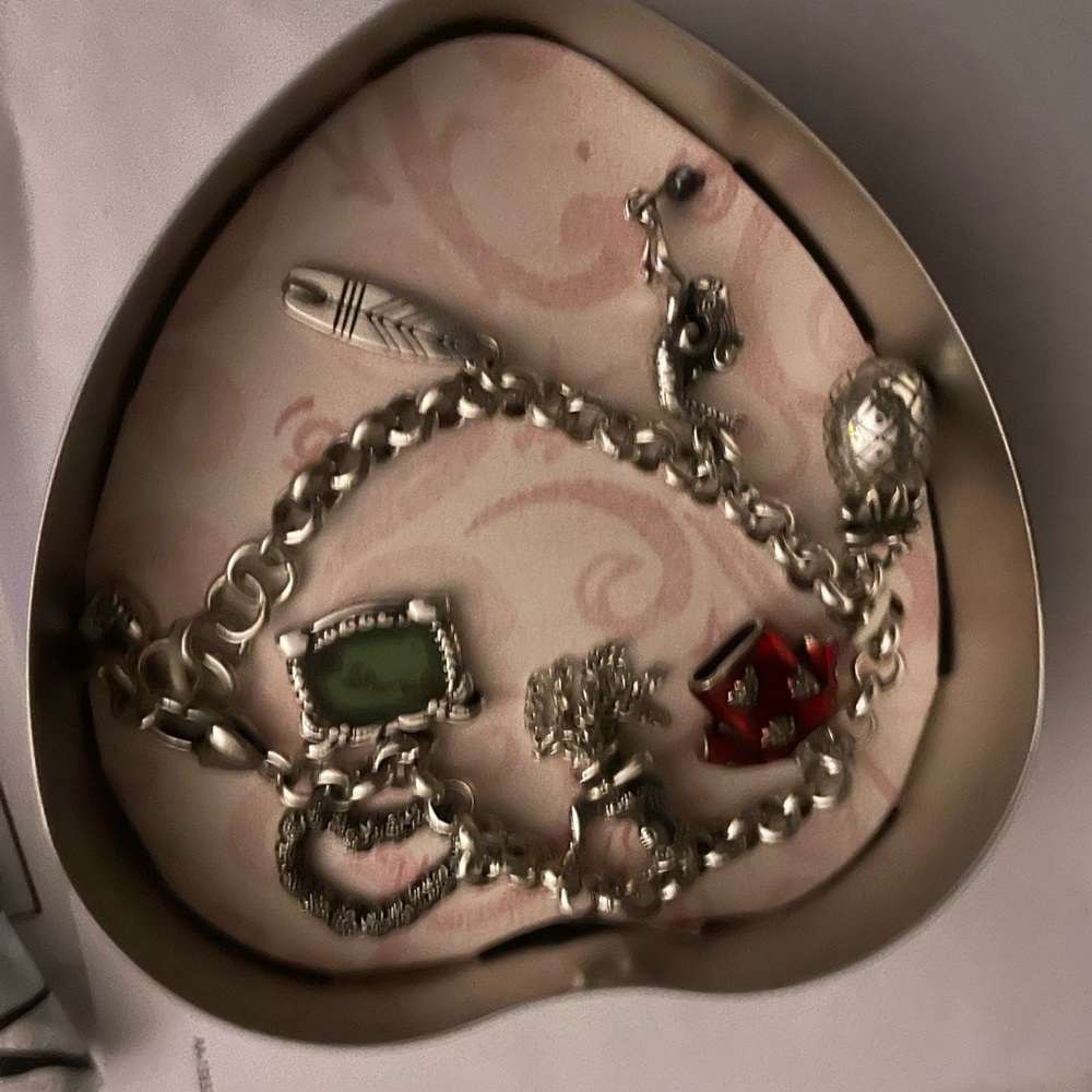 Brighton - new Hawaii charm bracelet